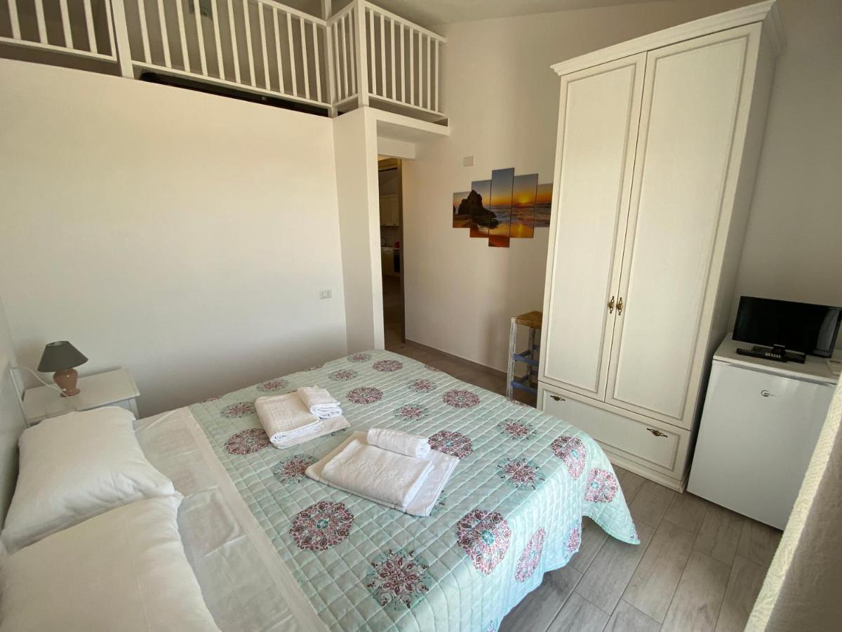 Molti Mari B&B Resort Olbia Eksteriør bilde