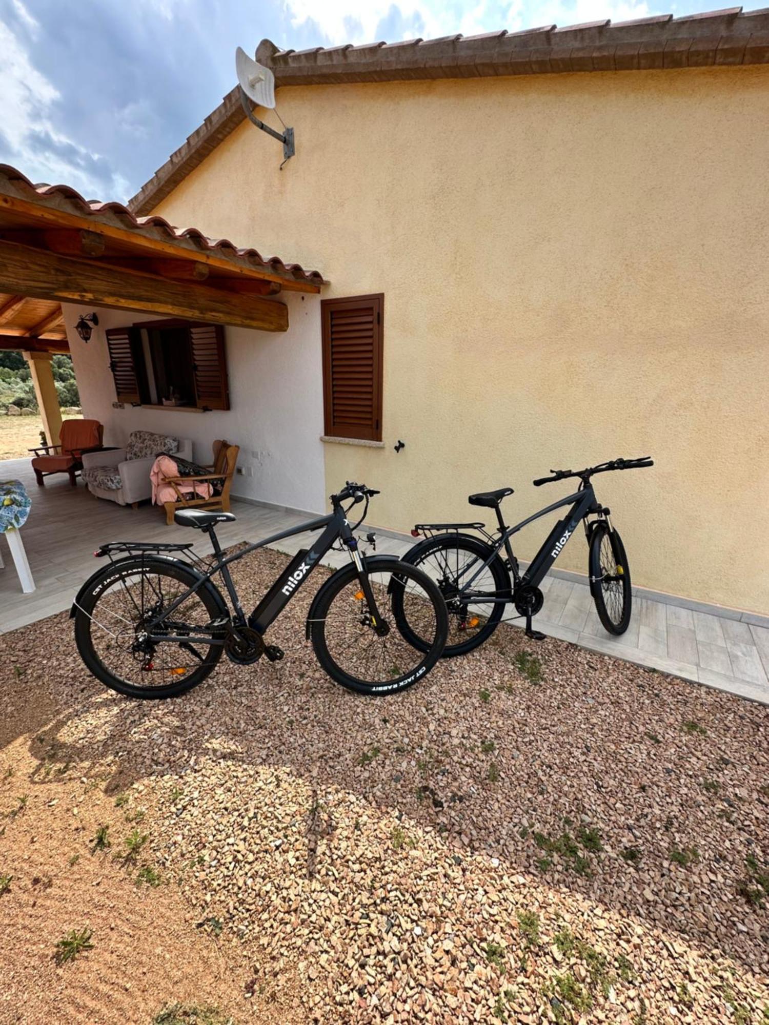 Molti Mari B&B Resort Olbia Eksteriør bilde