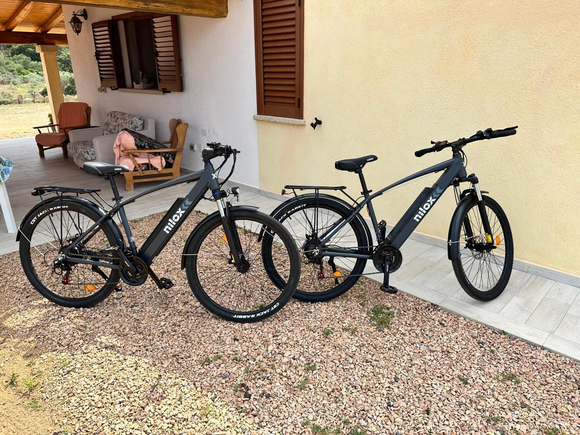 Molti Mari B&B Resort Olbia Eksteriør bilde