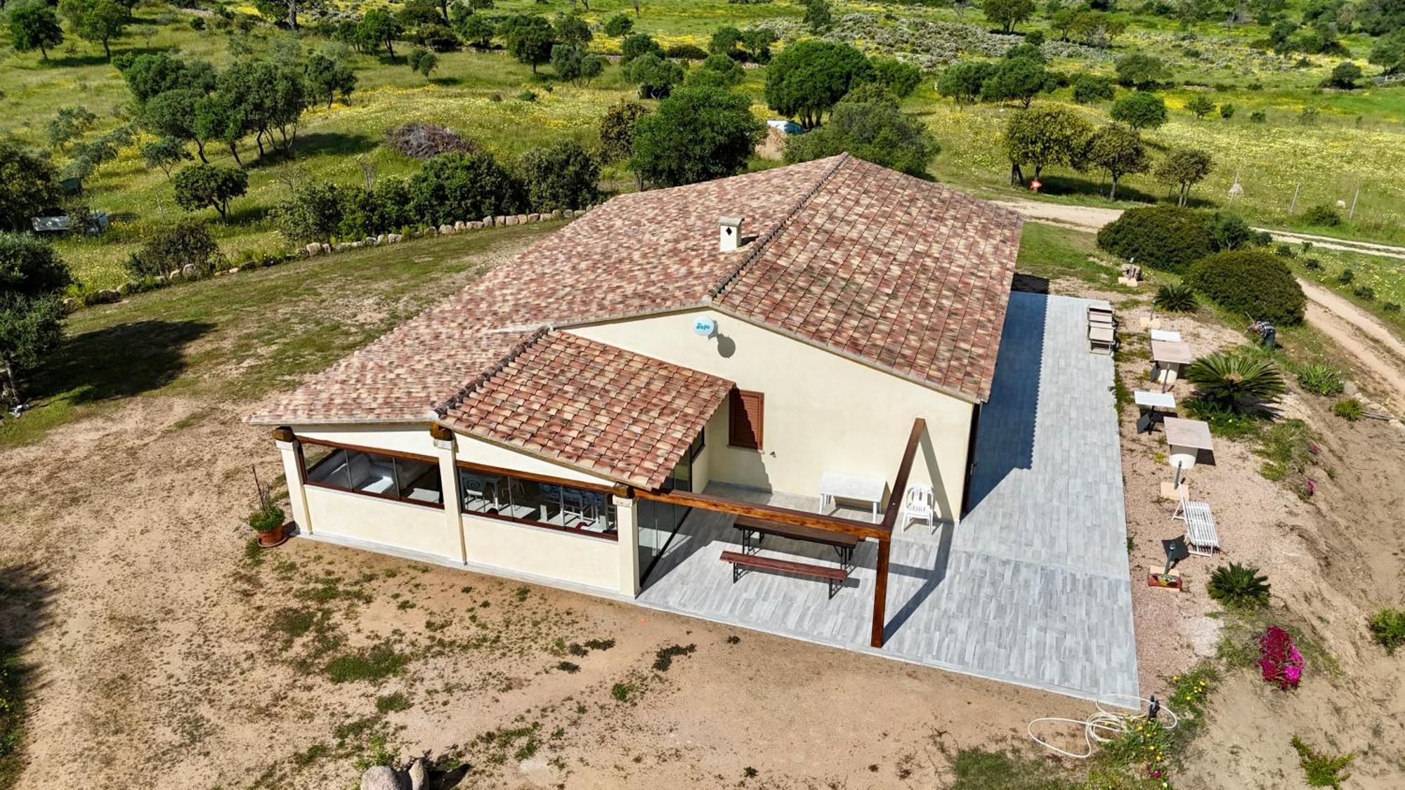 Molti Mari B&B Resort Olbia Eksteriør bilde