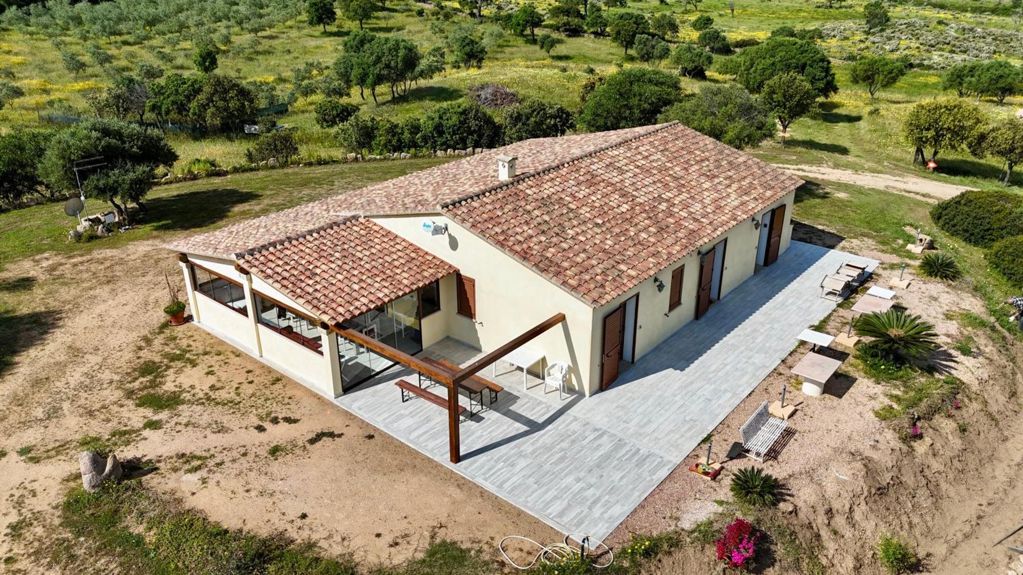 Molti Mari B&B Resort Olbia Eksteriør bilde