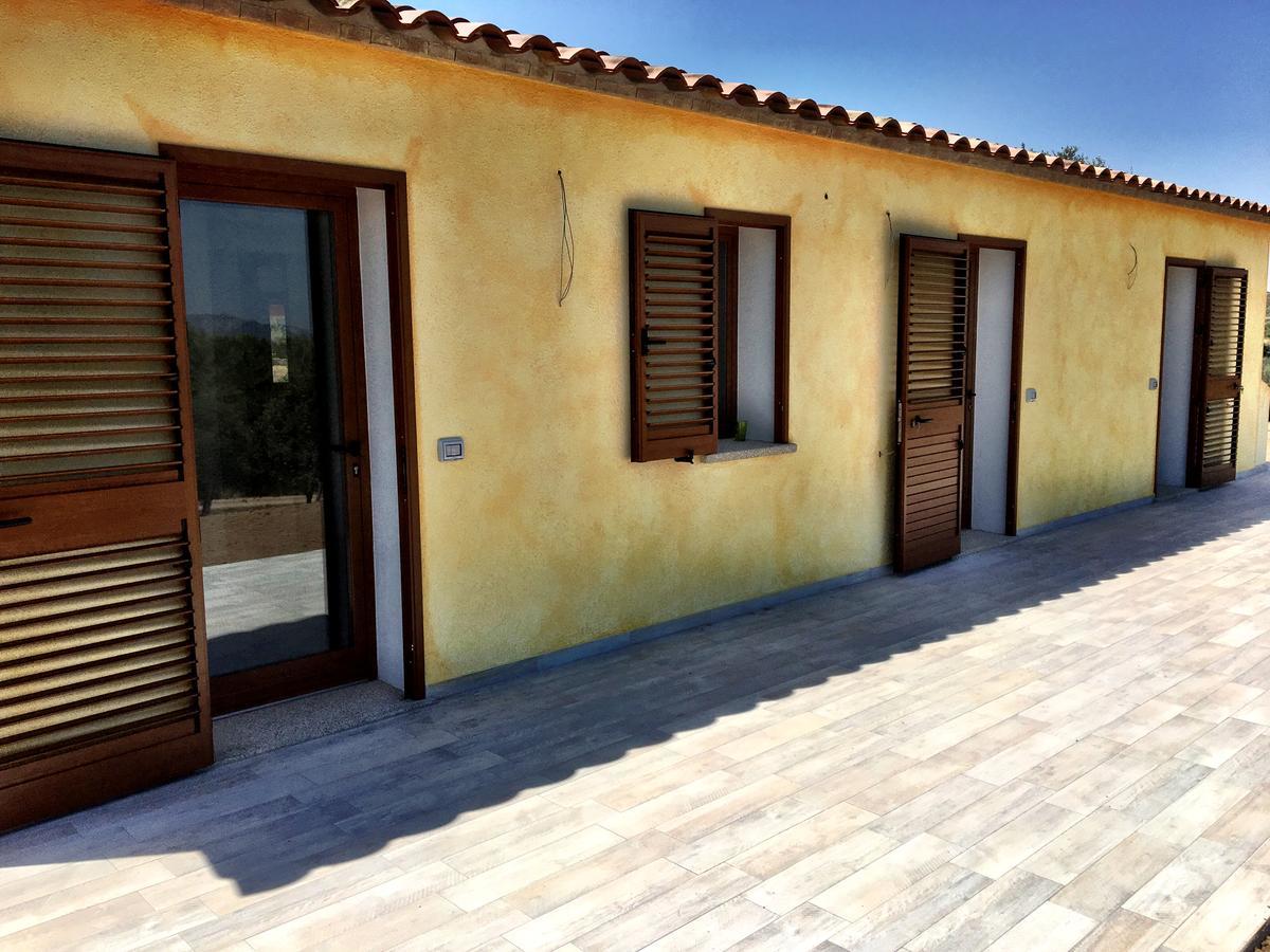 Molti Mari B&B Resort Olbia Eksteriør bilde