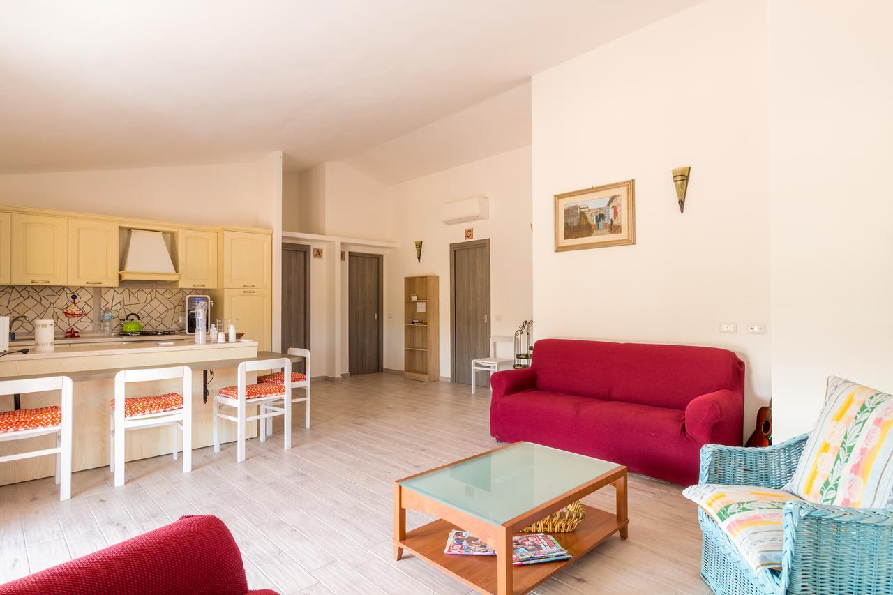 Molti Mari B&B Resort Olbia Eksteriør bilde